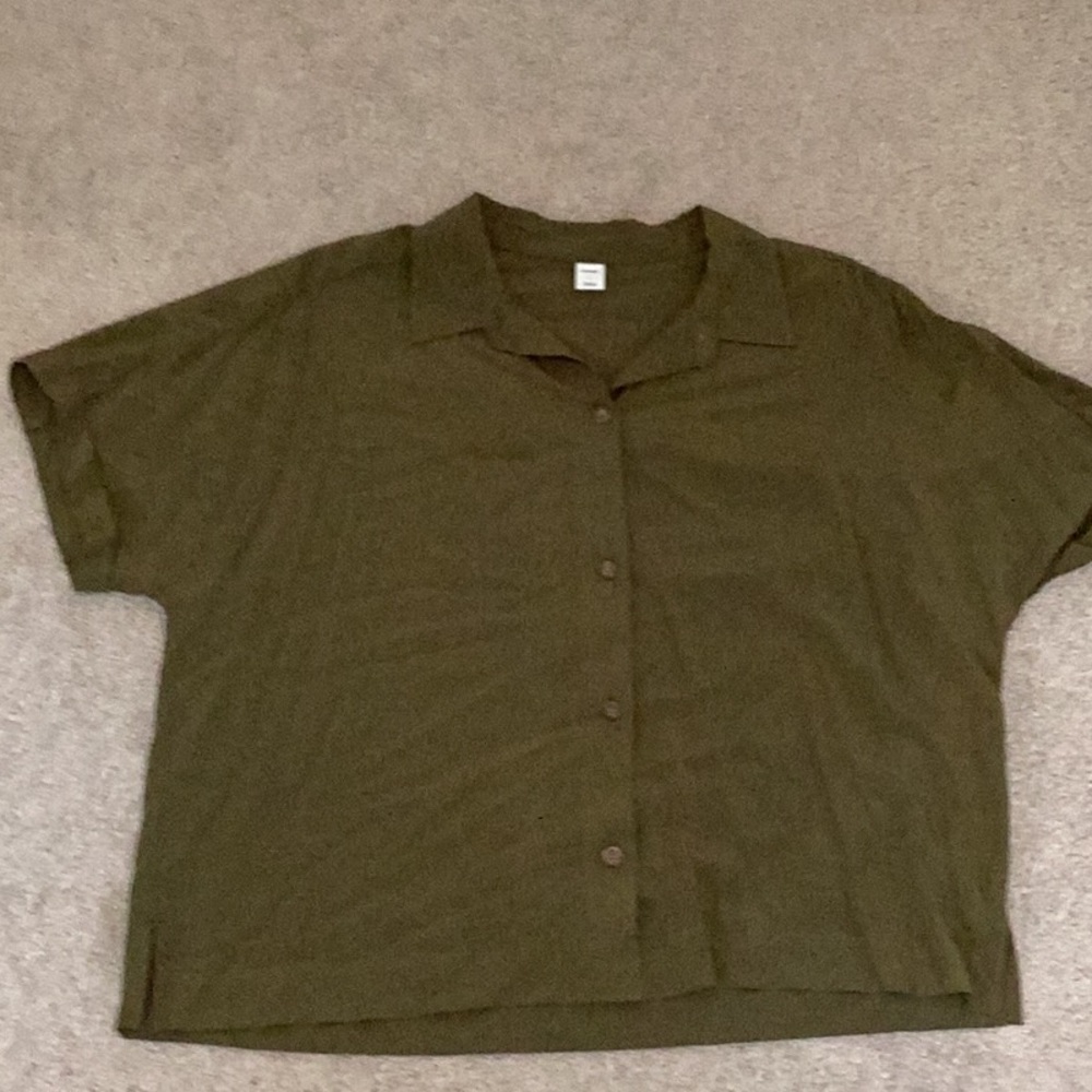 Green short sleeved button down